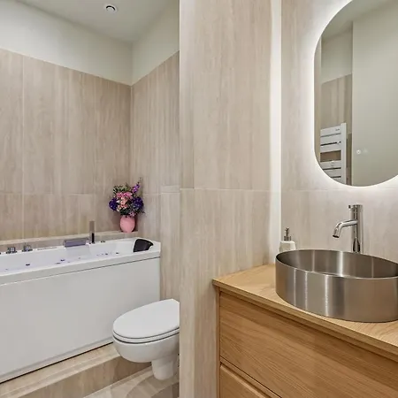Lavie Maison - Design & Bath Ostello *